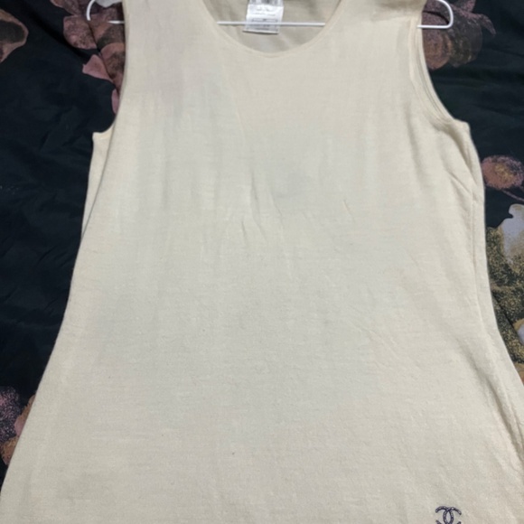 Authentic Chanel vintage top size 40 - Picture 4 of 4